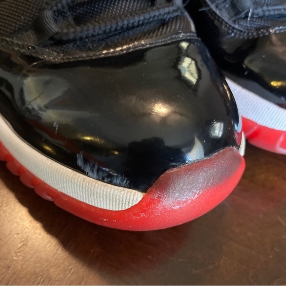 Nike Air Jordan Retro 11 Low Bred 528895-012 Size 11 - Picture 9 of 9